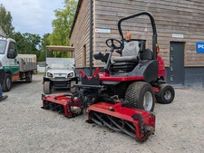 TORO LT3340 COMMERCIAL RIDE ON CYLINDER MOWER TRIPLE DIESEL 4WD HYDRAULIC REEL