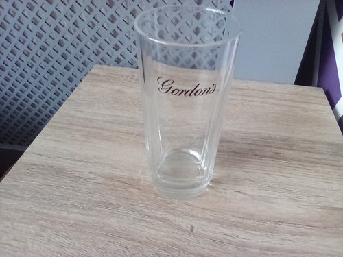 Gordon gin glass - gordon's,