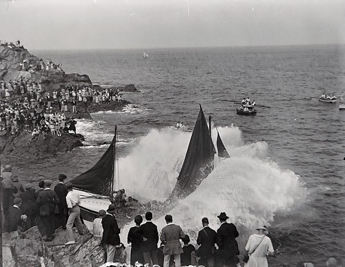 Newquay lifeboat launch - newquay,
