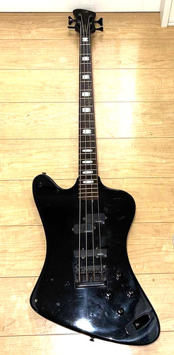 Samick spector style nikki - style,