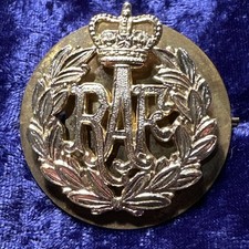 Royal Air Force Cap Badge RAF