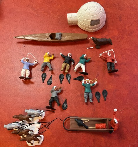 Vintage timpo toys eskimos - vintage,