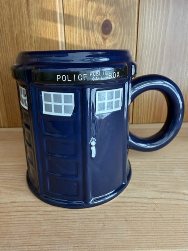 Doctor who tardis - doctor, police