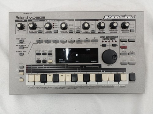 Roland 303 sequencer - mc-303,