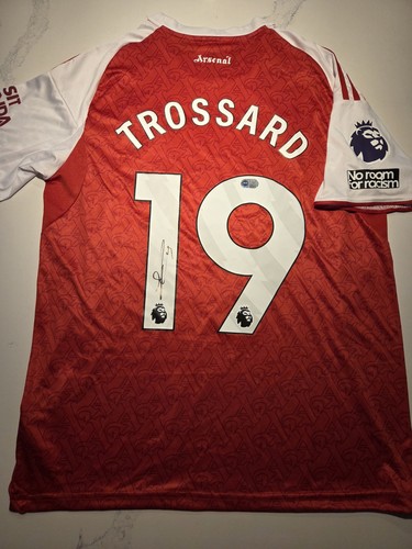 Leandro trossard signed - leandro,