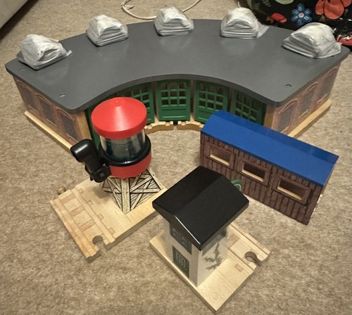 Wooden thomas station - wooden, 4