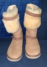 UGG AUSTRALIA CIERA