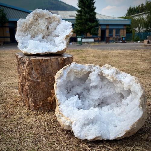Quartz crystal geode - crystal,