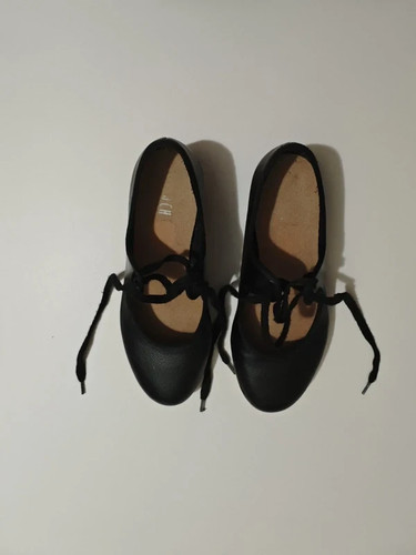 Bloch tap shoes size 5 - bloch, 2.5
