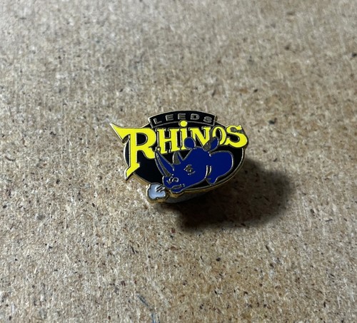 Leeds rhinos rare enamel rugby - rhinos,