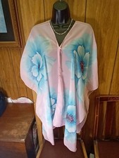 STUNNING FLATTERING BEACH