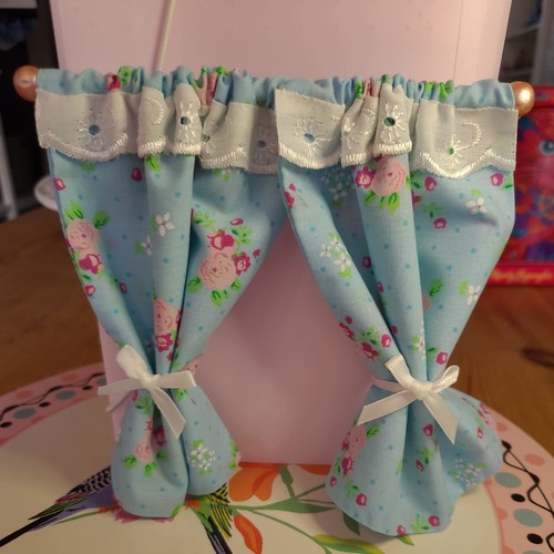 Dolls house curtains pole - dolls, on