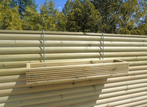Over the fence panel hanging - the,