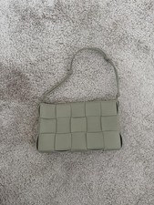 green cassette bottega veneta