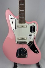 Offset Guitars UK Special - Squier FSR CV 70s Johnny Marr Jaguar in Shell Pink