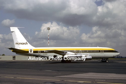 Monarch airlines boeing - monarch,