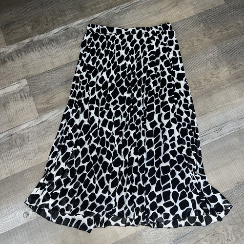And animal print - m,