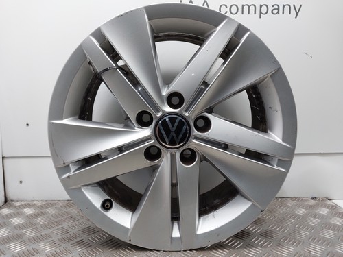 Alloy wheel volkswagen golf - wheel,