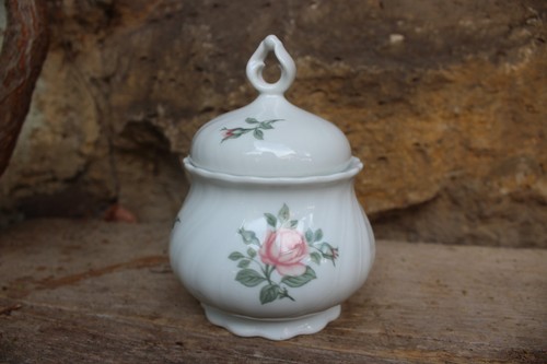 Sugar bowl with - sugar, rose