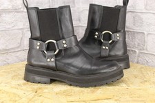 BLACK FAUX LEATHER PULL ON