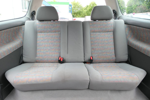 Polo 6n2 rear seats split - rear,