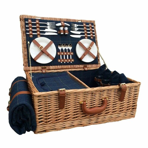 Person luxury wicker - luxury,