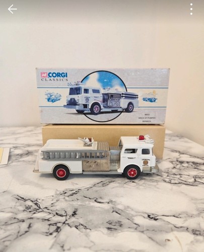 Corgi classics mack pumper - classics, cf