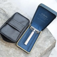 Vintage Gillette Aristocrat Junior Safety Razor with Original Case 