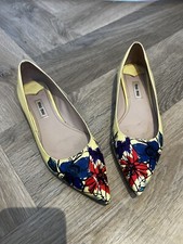 Vintage rare Miu Miu floral patent ballet flats Size 37.5