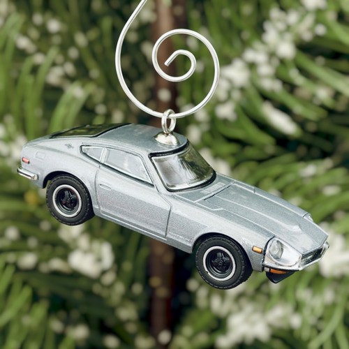 1970 datsun 240z car ornament - 1970,