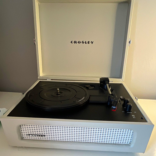 Crosley record player - crosley,