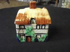 VINTAGE ART DECO EMPIRE WARE TUDOR SERIES COTTAGE CONSERVE POT & LID 841