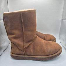 UGG Classic Short Boots 6.5