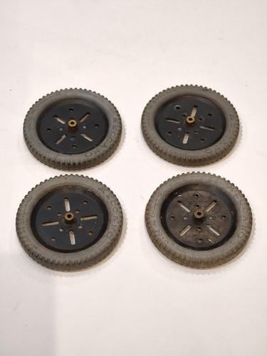 Meccano grey rubber - x,