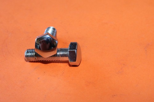 Triumph handlebar clamp - p,