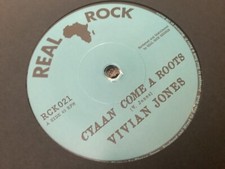 Vivian Jones , Cyaan Come A