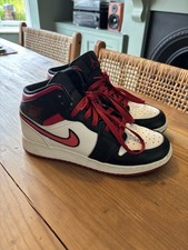 AIR JORDAN 1 MID OLDER KIDS