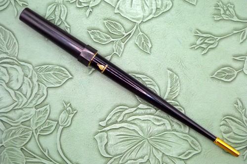 Platinum desk fountain pen