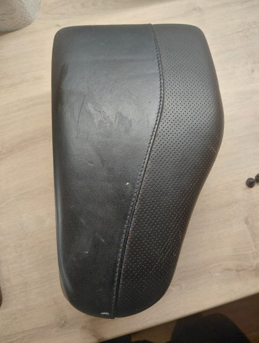 Mk2 leon armrest compartment - mk2,