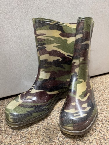 Camouflage print wellington - print,