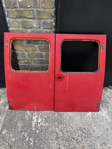 Classic mini van back - , doors