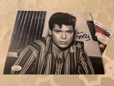 Cliff Richard Signed 8 X 10