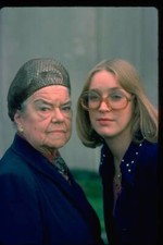 Actresses Violet Carson And Anne Kirkbride In Character 1975 OLD TV PHOTO