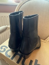 SCHUH Briar Black Leather Western Style Ankle Boots Size 6