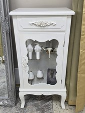 Shabby Chic White Display