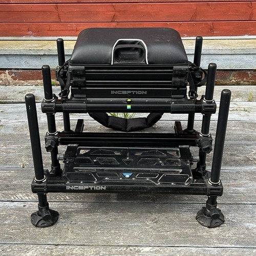Preston seat box