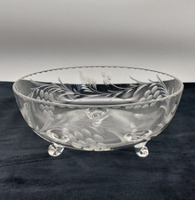Vintage Cut Glass Fruit Bowl Etched Grapevine Tri Footed Table Centrepiece 21cm