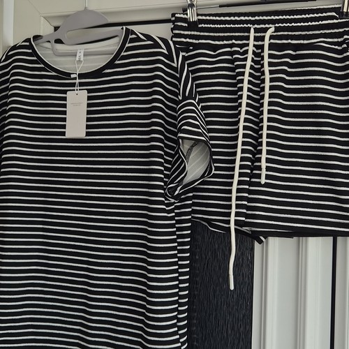 Ladies size small lounge wear - ladies,