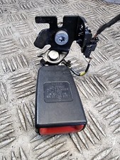 MERCEDES C250 SEAT BELT CLIP