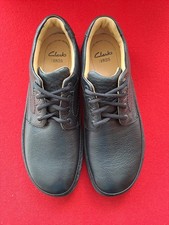 CLARKS Men's Active Air Black Leather Shoes Cushioned Ankle Collar Size 9.5 NEW